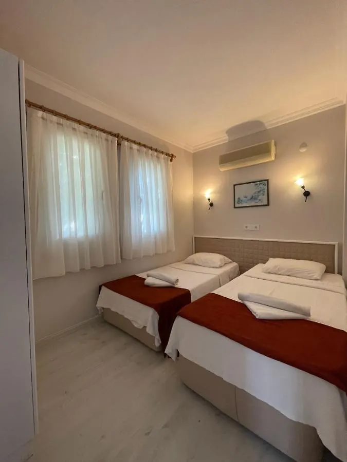 Sun Beach Villas Foca Apartment
